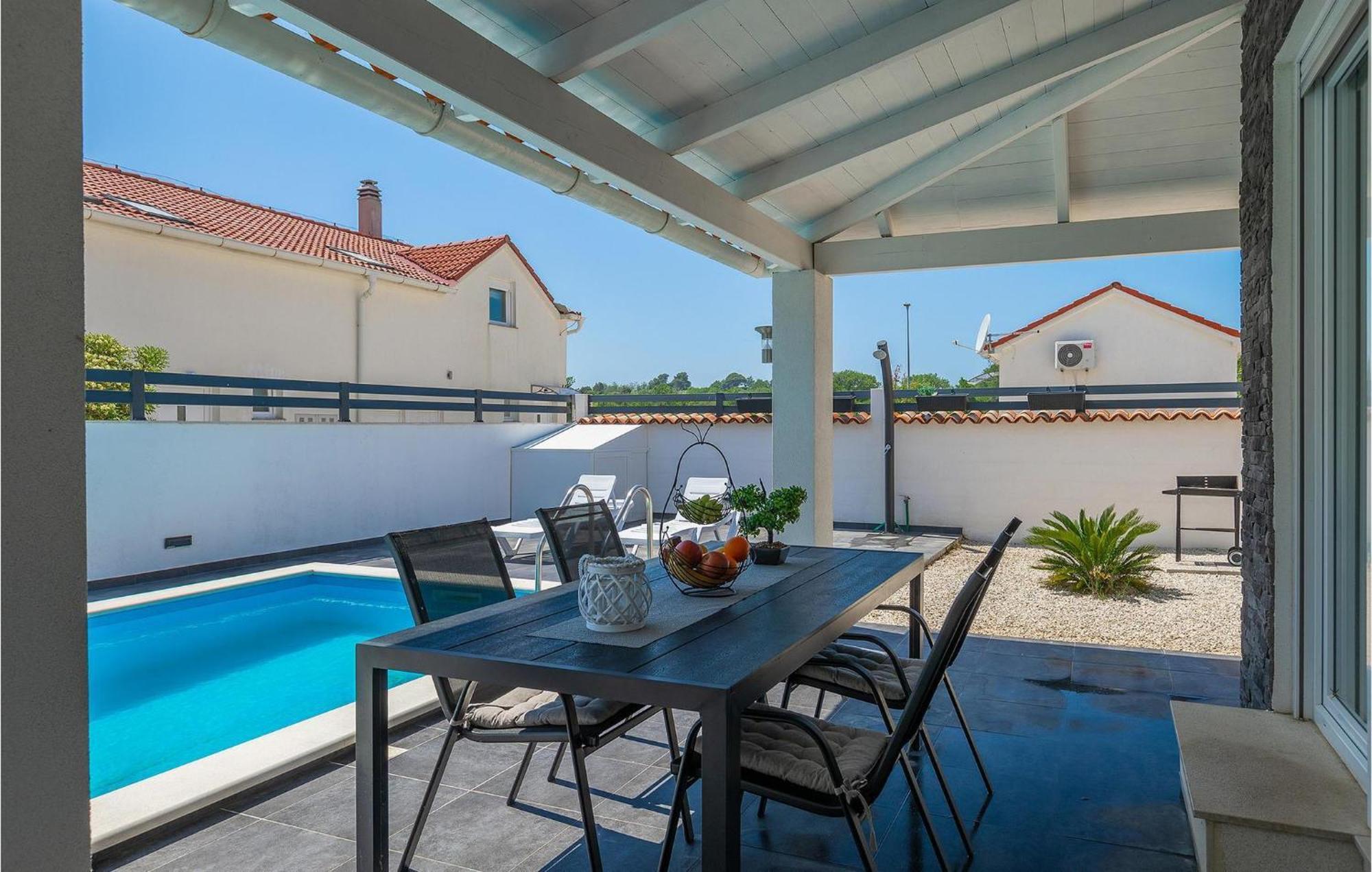Villa Sarah מדולין מראה חיצוני תמונה